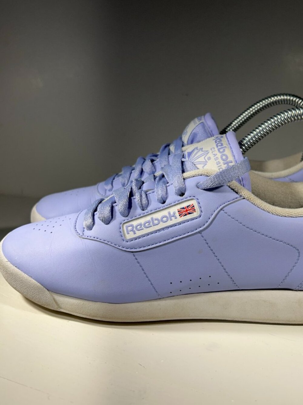 Reebok Classic Girls Womens Leather Shoes Size 6 Blue Purple Casual Sneakers
